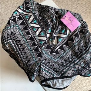 Shorts - butter soft elastic waist pockets